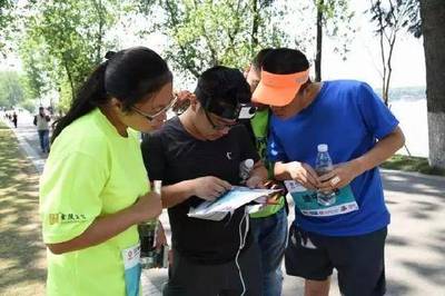 爱定向江苏定向越野巡回赛南京玄武湖站圆满落幕 展现户外运动魅力