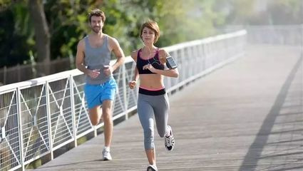 全民健身指南男士篇2 打造厚实背肌与户外运动健康贴士